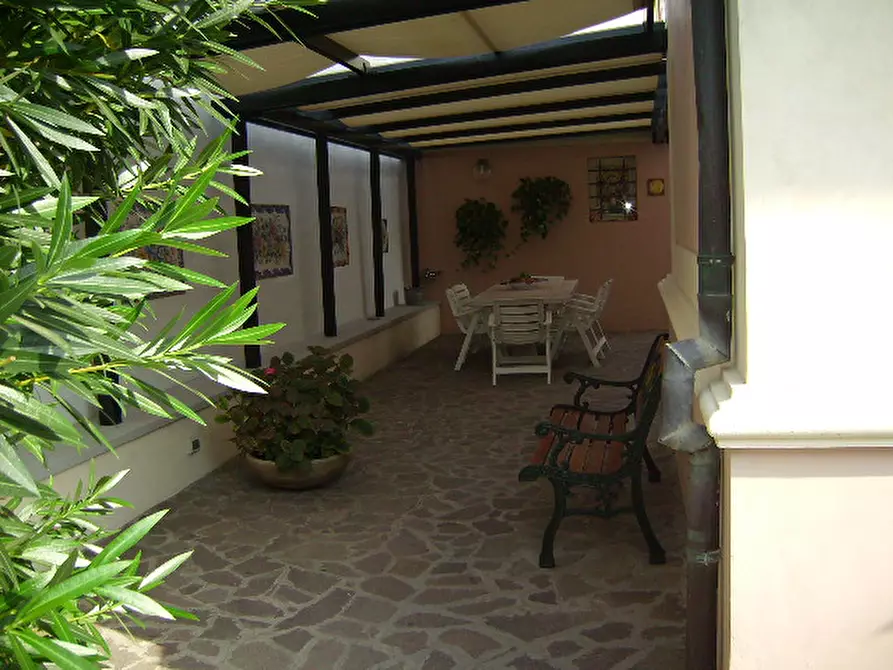 Immagine 3 di Casa indipendente in vendita  a Senigallia