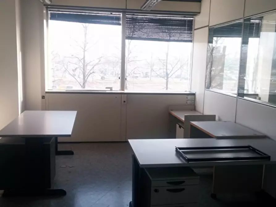 Immagine 23 di Ufficio in affitto  in VIA CROCE B. a Vimodrone