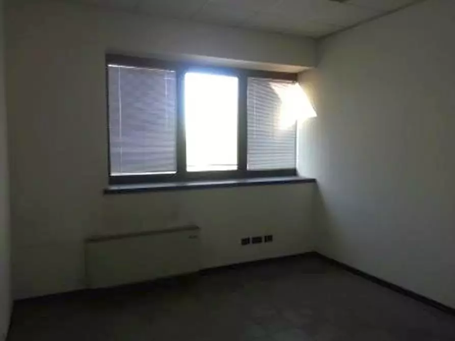 Immagine 1 di Ufficio in affitto  in VIA VERDI G. a Caponago