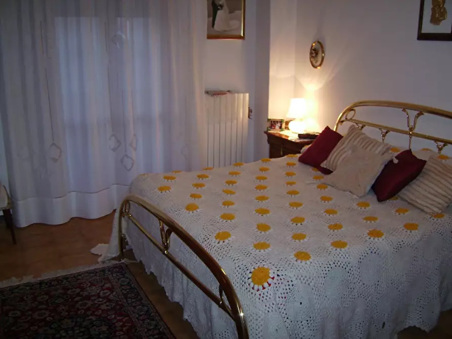 Immagine 8 di Appartamento in vendita  a San Costanzo