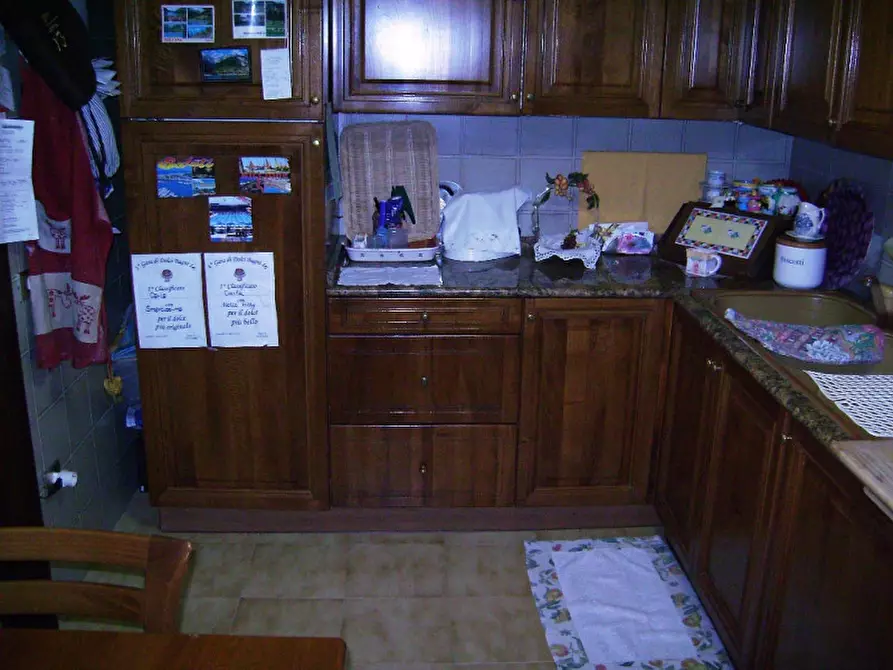 Immagine 12 di Appartamento in vendita  a San Costanzo