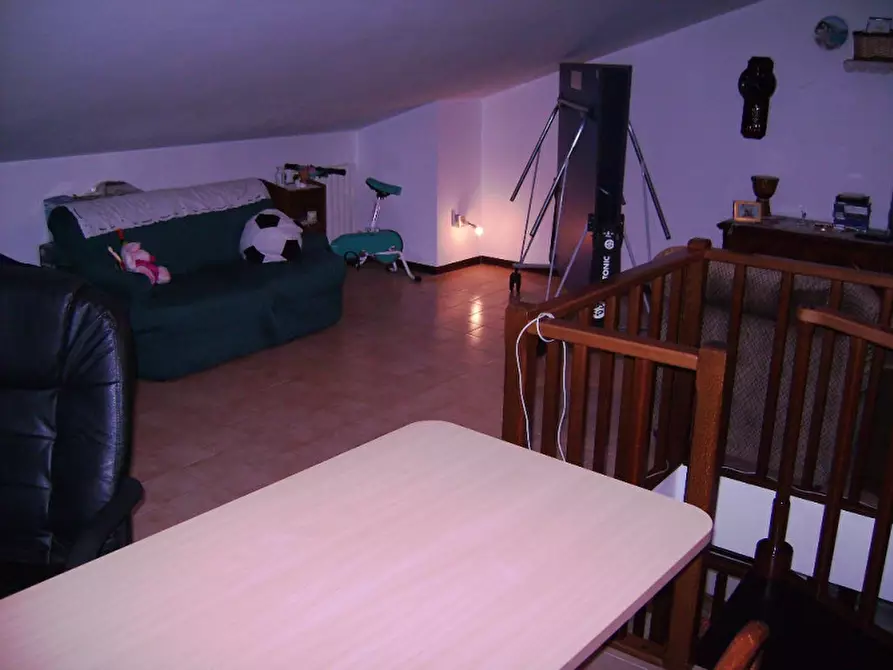 Immagine 14 di Appartamento in vendita  a San Costanzo