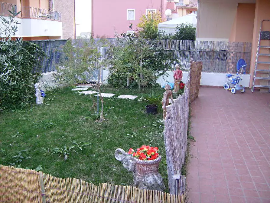 Immagine 9 di Appartamento in vendita  a Mondolfo