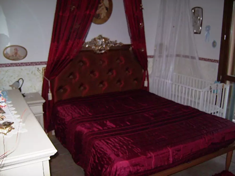 Immagine 11 di Appartamento in vendita  a Mondolfo