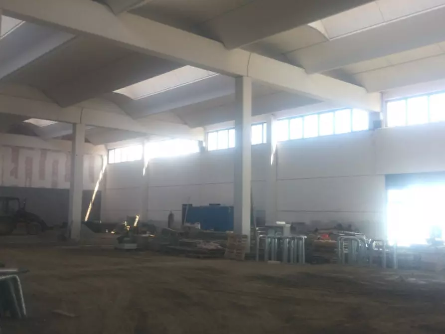 Immagine 14 di Ufficio in vendita  in VIA GALILEI GALILEO a Peschiera Borromeo