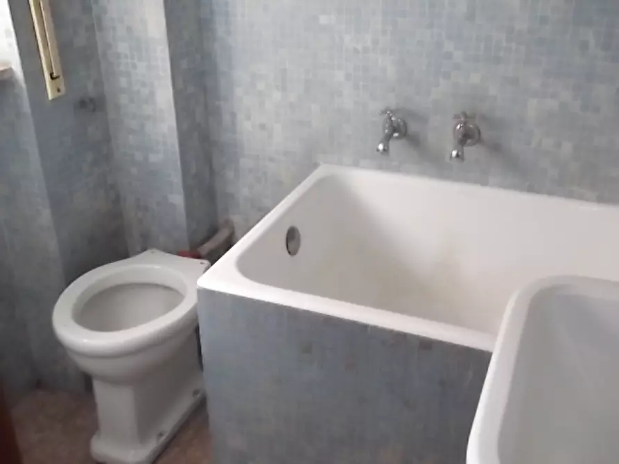 Immagine 8 di Appartamento in affitto  in via milano a Pescara