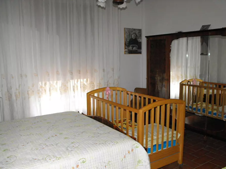 Immagine 9 di Casa indipendente in vendita  a Senigallia