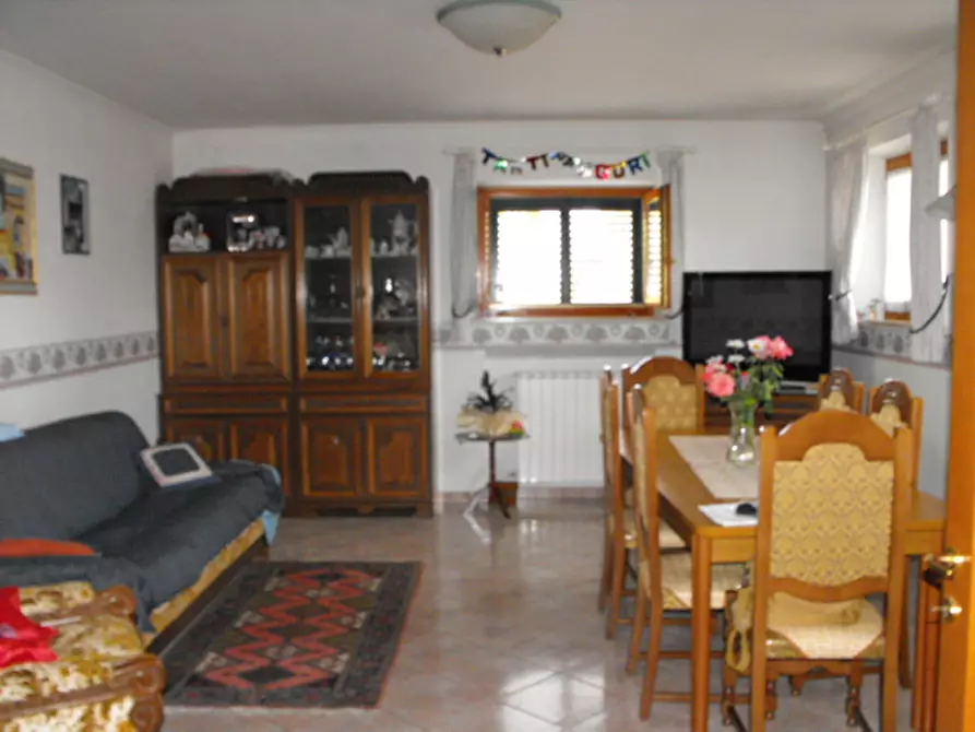 Immagine 15 di Casa indipendente in vendita  a Senigallia