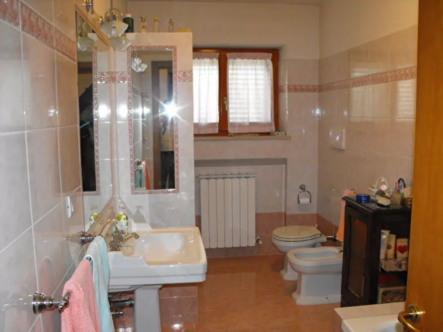 Immagine 16 di Casa indipendente in vendita  a Senigallia