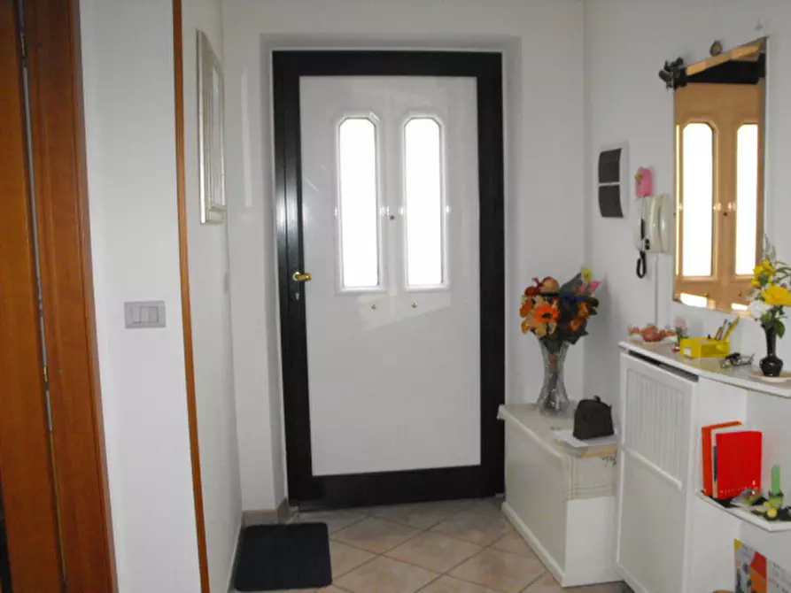 Immagine 19 di Casa indipendente in vendita  a Senigallia