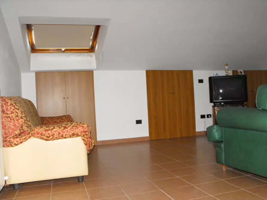 Immagine 20 di Casa indipendente in vendita  a Senigallia