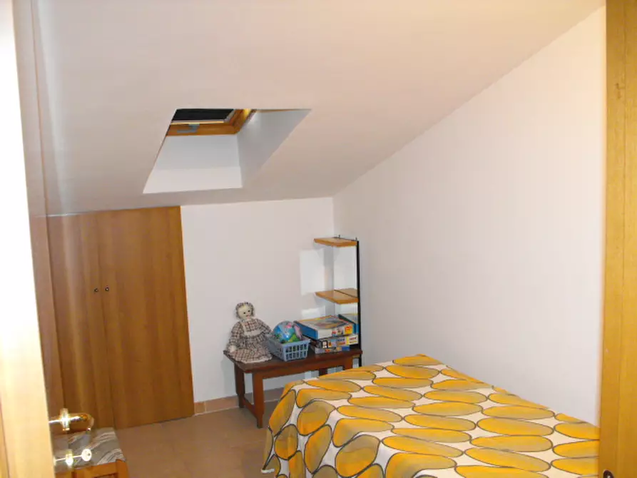 Immagine 25 di Casa indipendente in vendita  a Senigallia