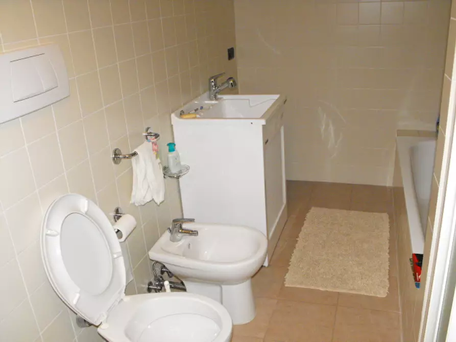 Immagine 26 di Casa indipendente in vendita  a Senigallia