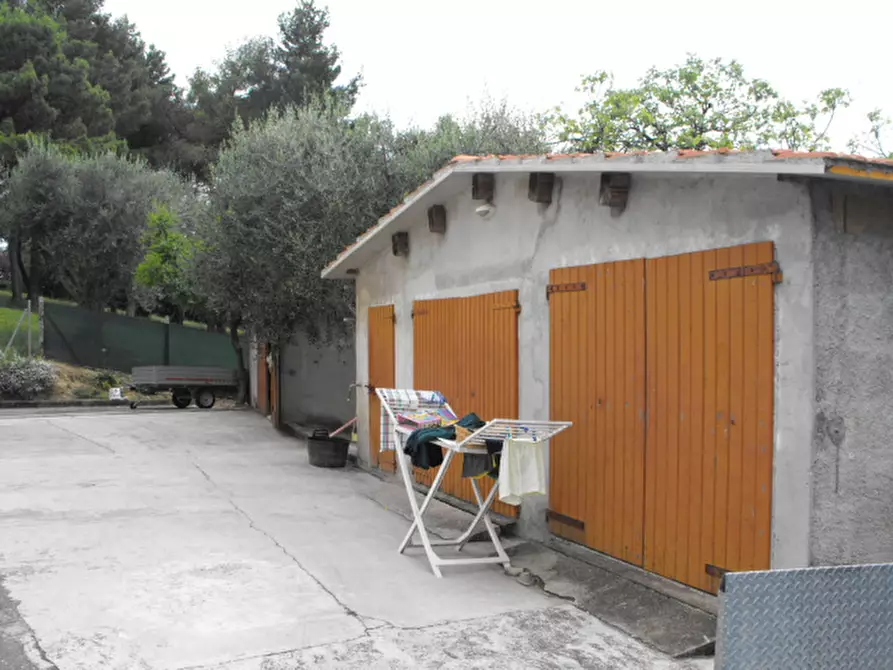 Immagine 27 di Casa indipendente in vendita  a Senigallia