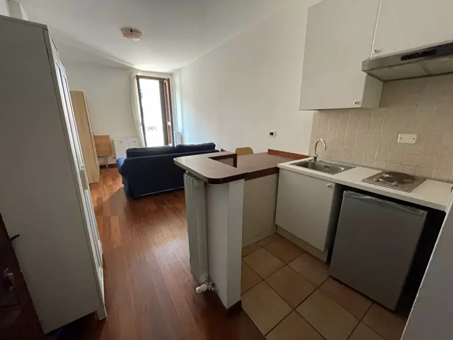 Immagine 1 di Appartamento in vendita  in savonarola a Padova