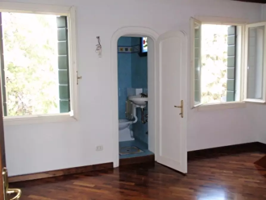 Immagine 7 di Villetta a schiera in vendita  a Padova