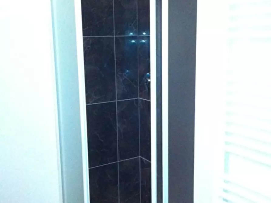 Immagine 12 di Appartamento in vendita  a Senigallia