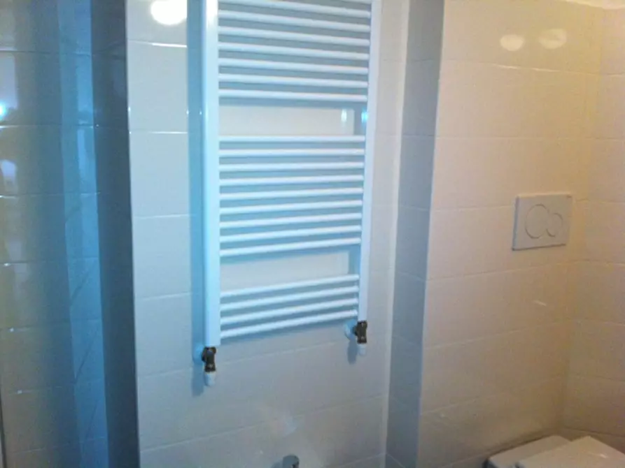 Immagine 14 di Appartamento in vendita  a Senigallia