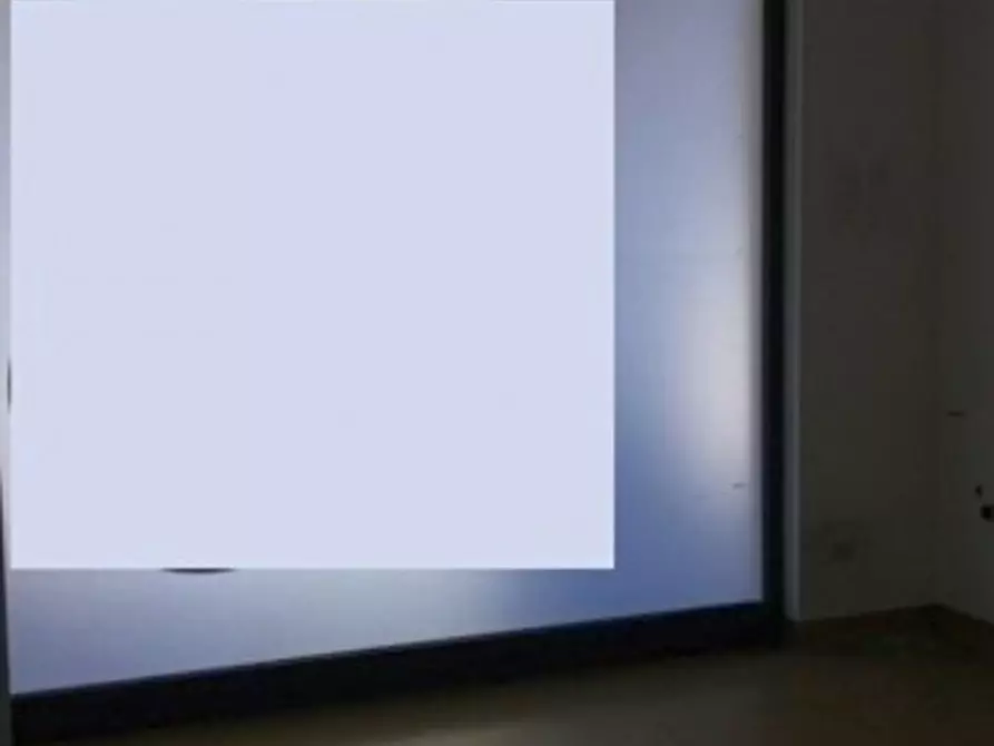 Immagine 23 di Negozio in vendita  in VIA STATALE 22 a Osnago