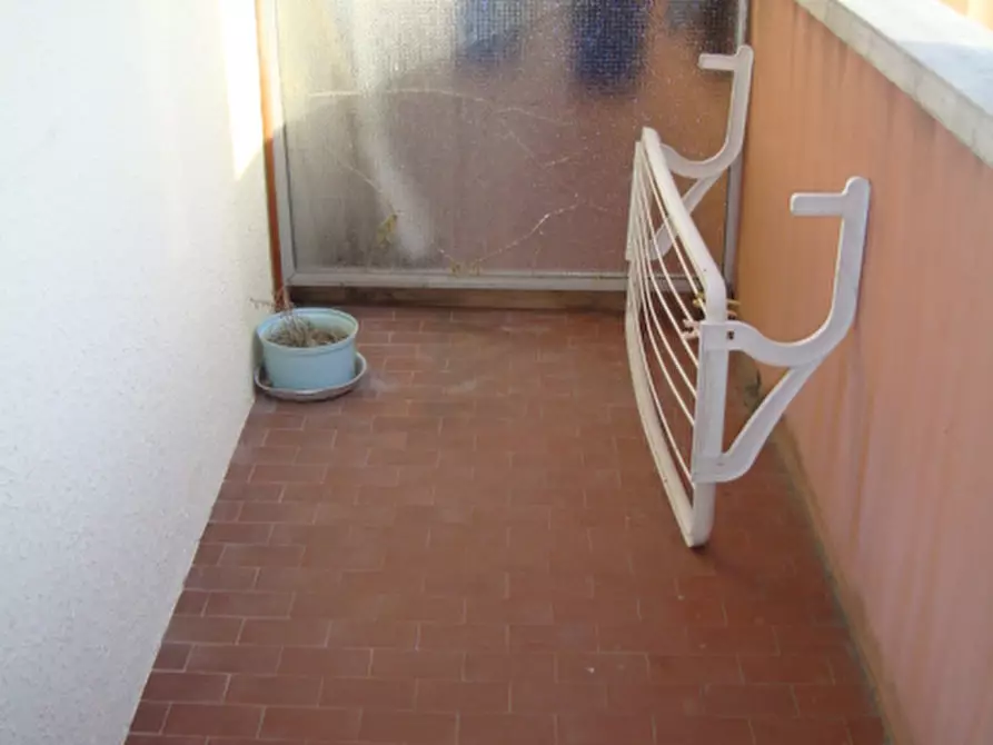 Immagine 4 di Negozio in vendita  a Senigallia