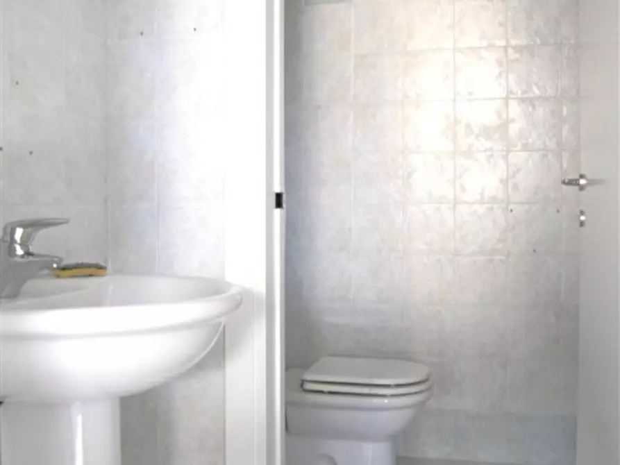 Immagine 5 di Ufficio in affitto  in MONTECCHIO MAGGIORE VIALE PIETRO CECCATO 101 a Montecchio Maggiore