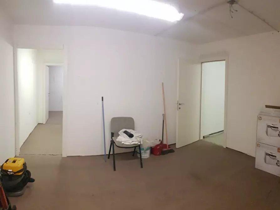 Immagine 7 di Ufficio in affitto  in MONTECCHIO MAGGIORE VIALE PIETRO CECCATO 101 a Montecchio Maggiore