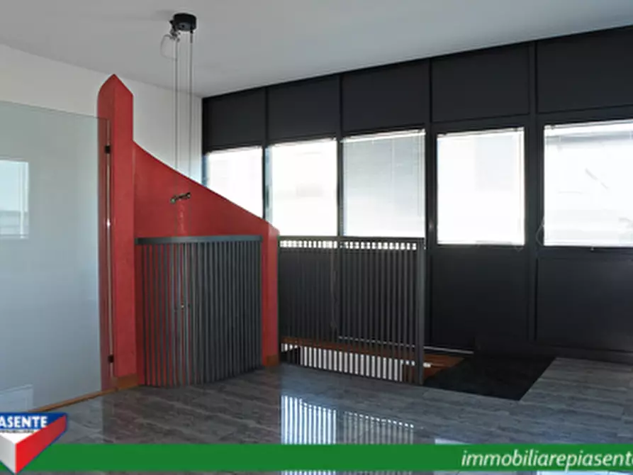 Immagine 12 di Capannone industriale in vendita  a Minerbe