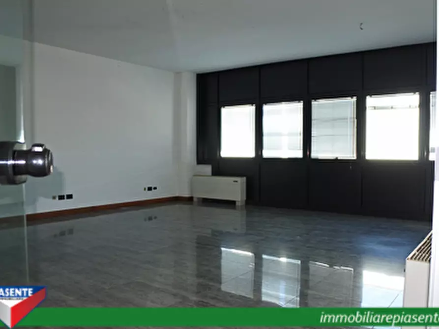 Immagine 13 di Capannone industriale in vendita  a Minerbe