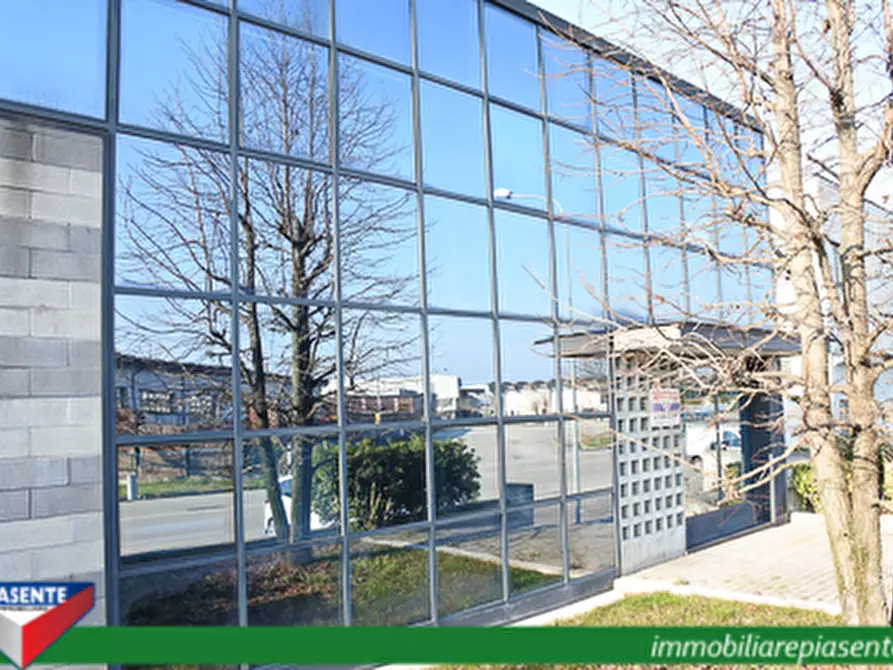 Immagine 19 di Capannone industriale in vendita  a Minerbe