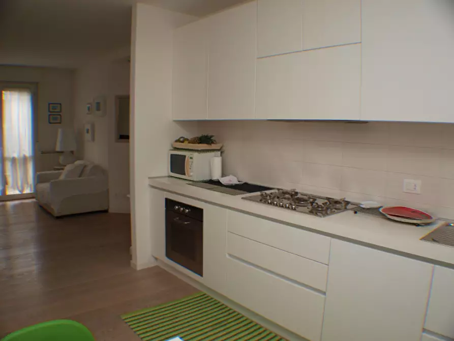 Immagine 15 di Appartamento in vendita  a Senigallia