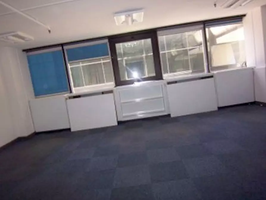 Immagine 7 di Ufficio in affitto  in STRADA 3 a Assago