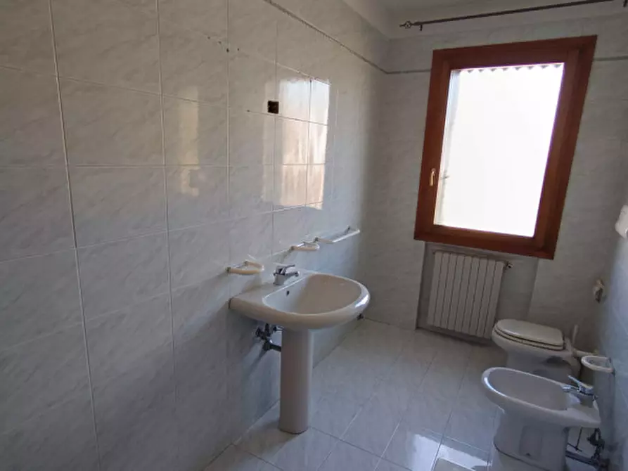 Immagine 15 di Appartamento in affitto  in Via Aldo Moro, 1 a Villa Del Conte