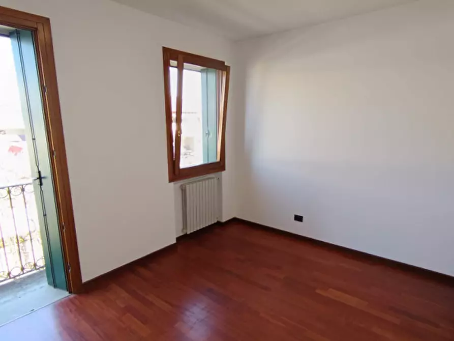 Immagine 17 di Appartamento in affitto  in Via Aldo Moro, 1 a Villa Del Conte