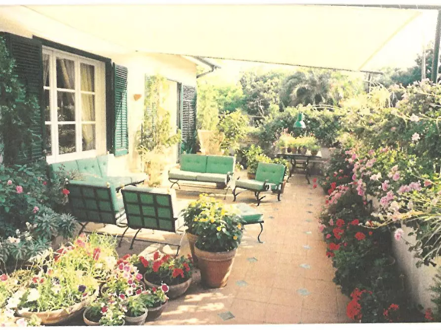 Immagine 1 di Villa in vendita  in Via Santuario Santuario di Cruillas a Palermo