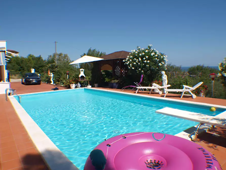 Immagine 7 di Casa indipendente in vendita  a Senigallia