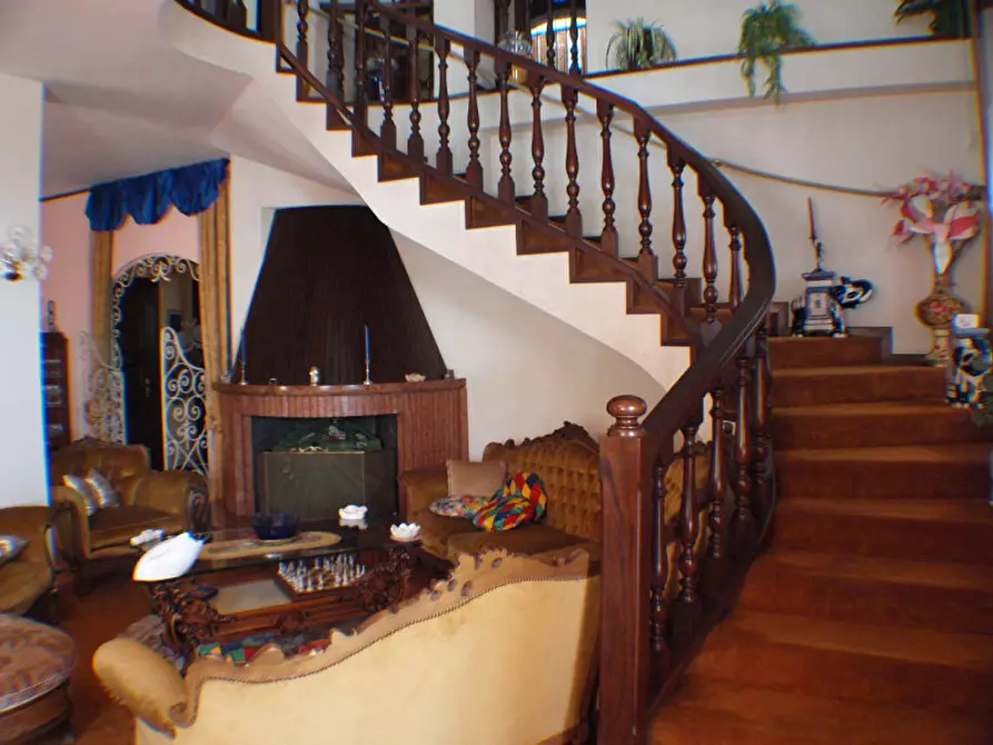 Immagine 23 di Casa indipendente in vendita  a Senigallia