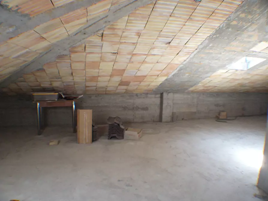 Immagine 42 di Casa indipendente in vendita  a Senigallia