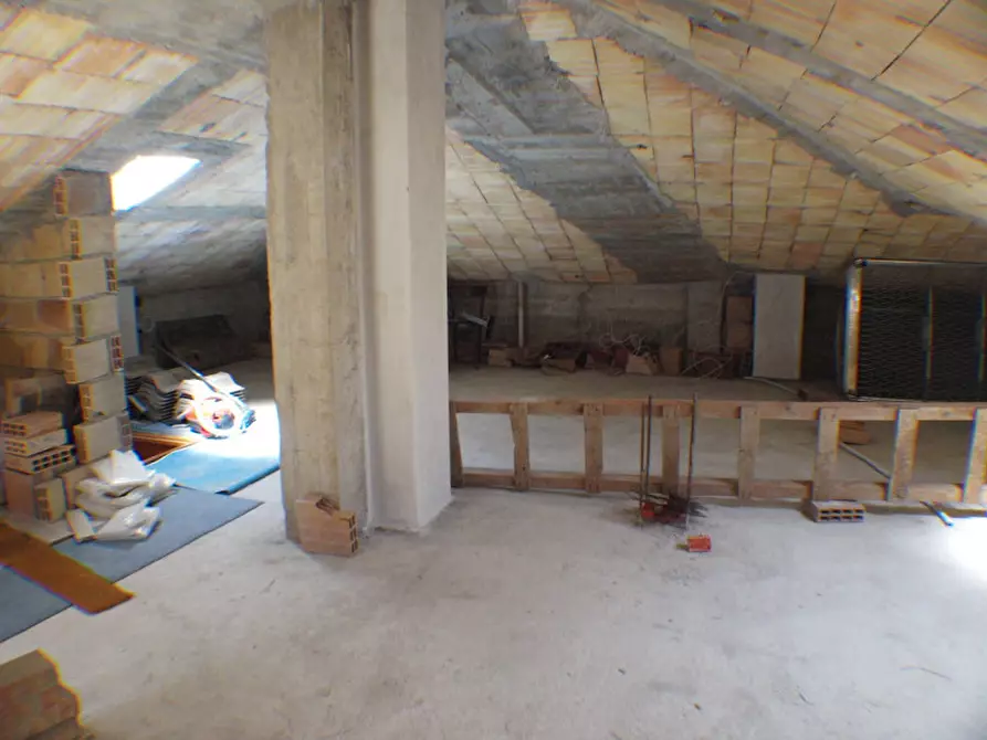 Immagine 43 di Casa indipendente in vendita  a Senigallia