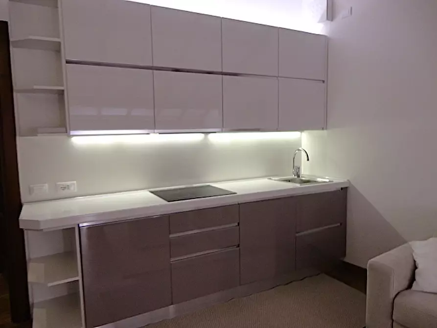 Immagine 3 di Appartamento in affitto  in Piazza Petrarca a Padova