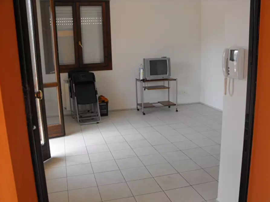 Immagine 3 di Appartamento in vendita  a Trecastelli