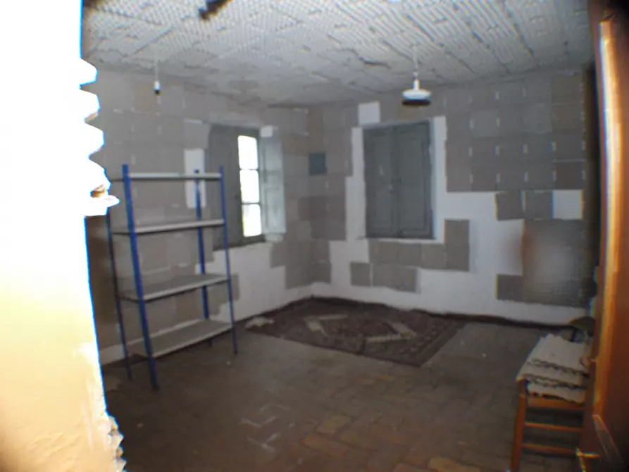 Immagine 31 di Rustico / casale in vendita  a Trecastelli