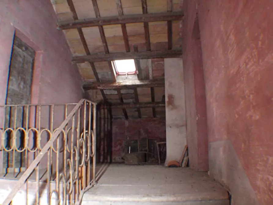 Immagine 33 di Rustico / casale in vendita  a Trecastelli