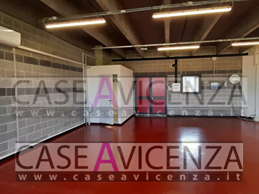 Immagine 3 di Laboratorio in affitto  a Camisano Vicentino