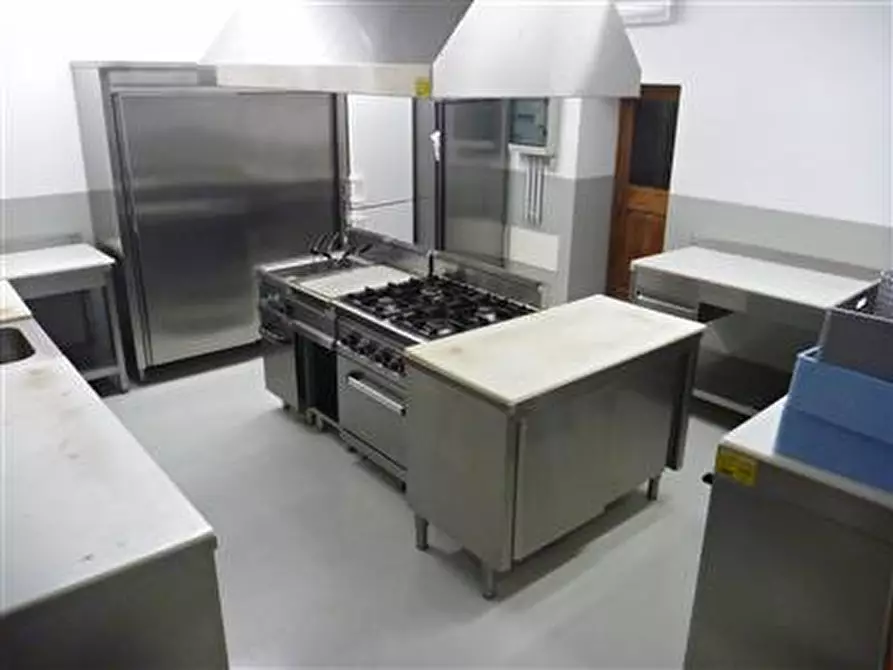 Immagine 17 di Rustico / casale in vendita  in Strada Provinciale 70 a Sassocorvaro Auditore