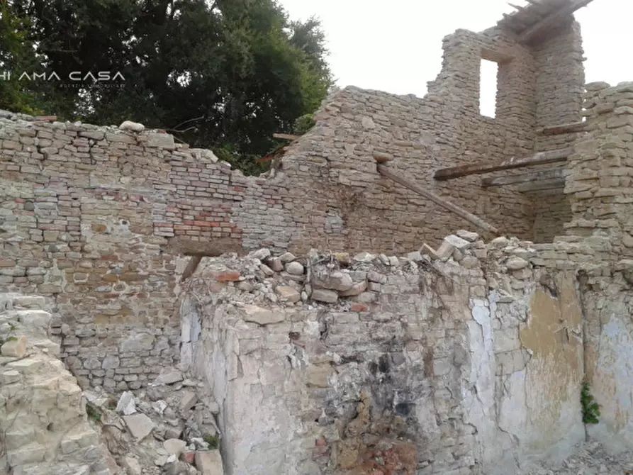 Immagine 20 di Rustico / casale in vendita  in Strada di Santa Colomba a Pesaro