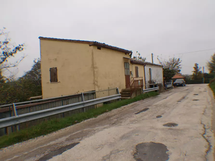 Immagine 3 di Villetta a schiera in vendita  a Trecastelli