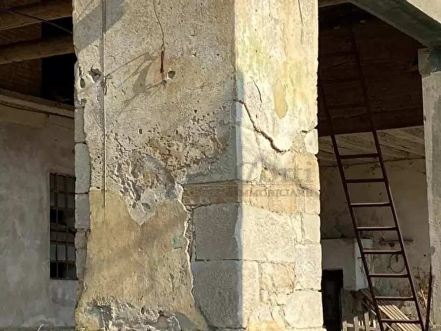 Immagine 15 di Rustico / casale in vendita  a Arcugnano