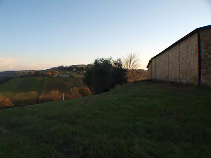 Immagine 20 di Capannone industriale in vendita  a Senigallia