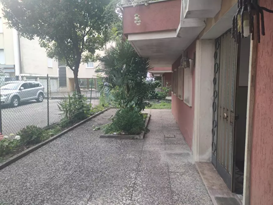 Immagine 16 di Appartamento in vendita  in via Faccioli 29 a Vicenza