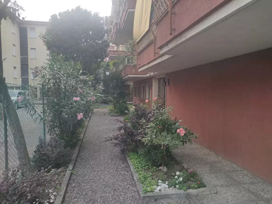 Immagine 17 di Appartamento in vendita  in via Faccioli 29 a Vicenza